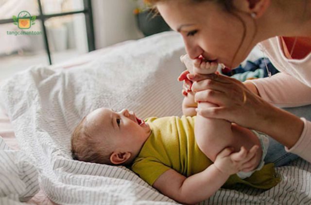 Giải Pháp An Toàn Và Hiệu Quả Cho Trẻ Sơ Sinh Chậm Tăng Cân