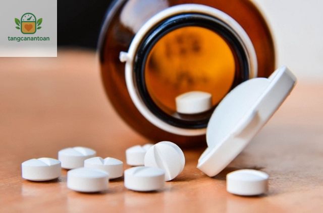 Việc nhận biết thuốc tăng cân chứa corticoid không hề dễ dàng, vì nhiều nhà sản xuất cố tình giấu giếm thành phần